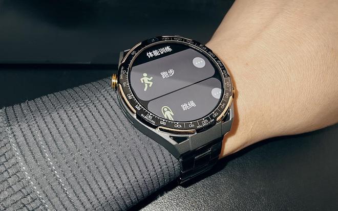 行榜-实用与性能于一身的性价比之选！K8凯发2025年智能手表品牌推荐排(图12)